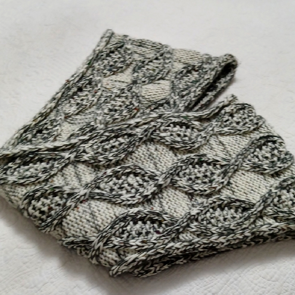 LOFT Textured Cable Infinity Scarf, Black And White